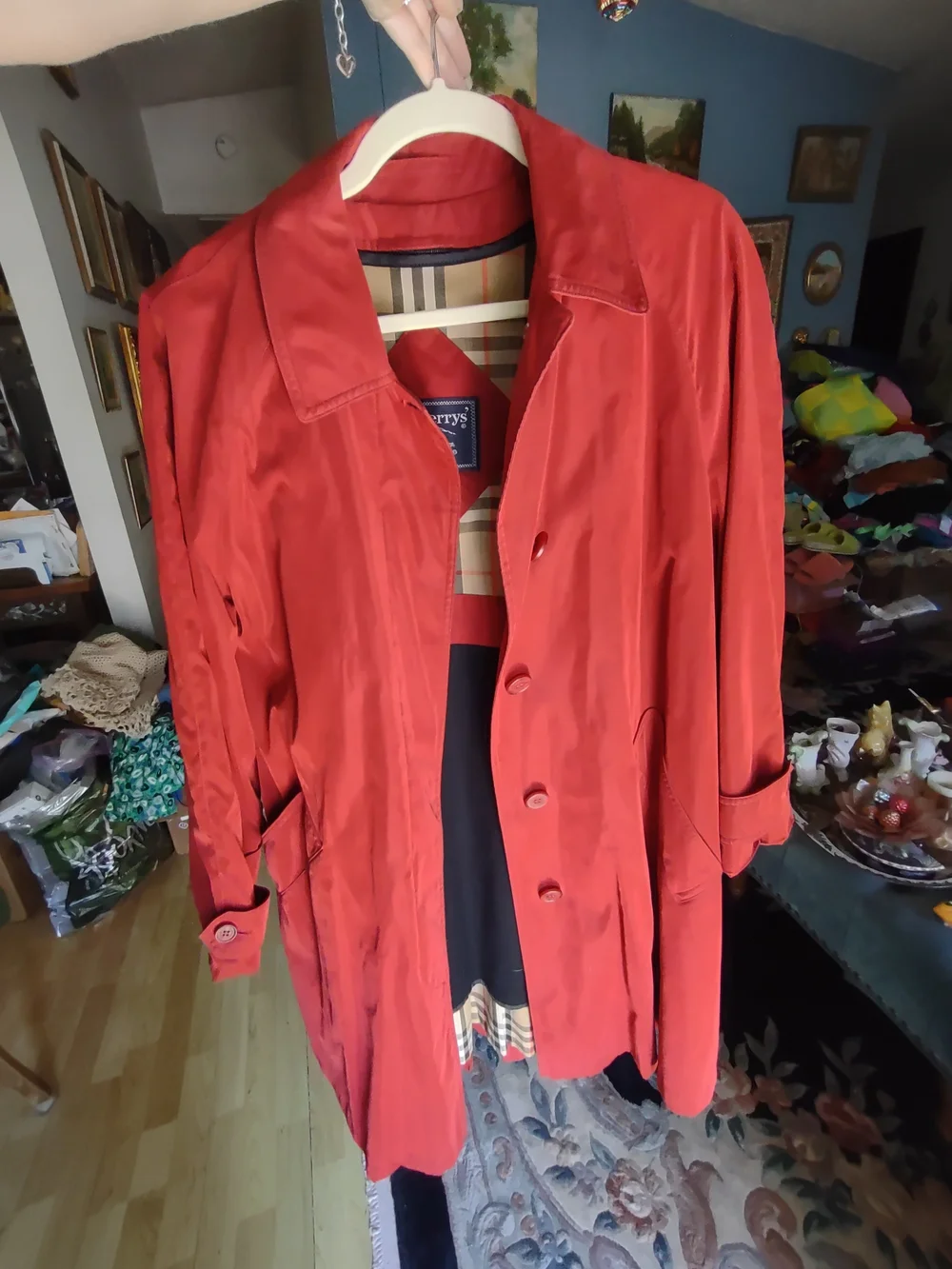 Classic Red Women's Trench Coat - Picture 2 of 6